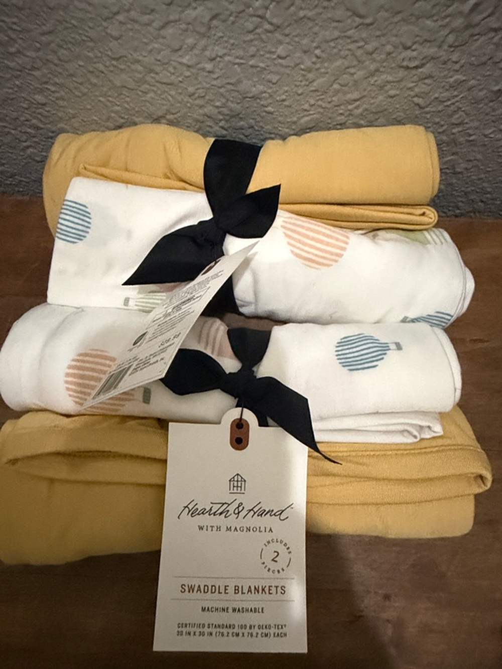 Hearth &Hand Yellow and Printed Swaddle Blanket Set- 2 packs NEW